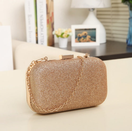 Iva Chain Shoulder Bag