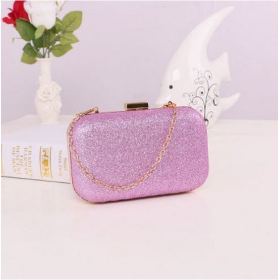 Iva Chain Shoulder Bag