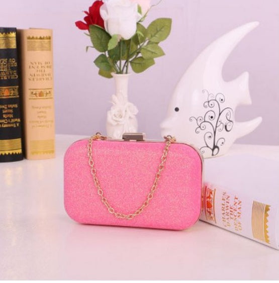 Iva Chain Shoulder Bag